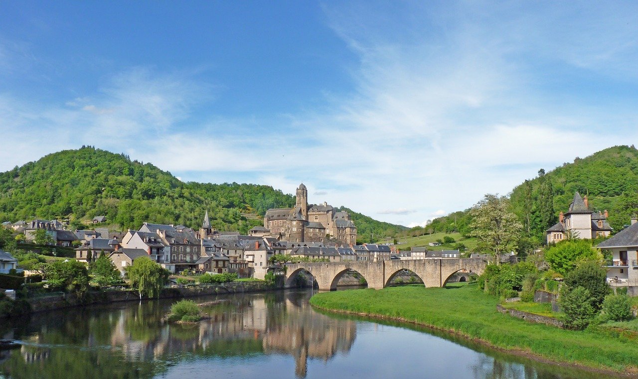 Commune d'Estaing dans l'Aveyron