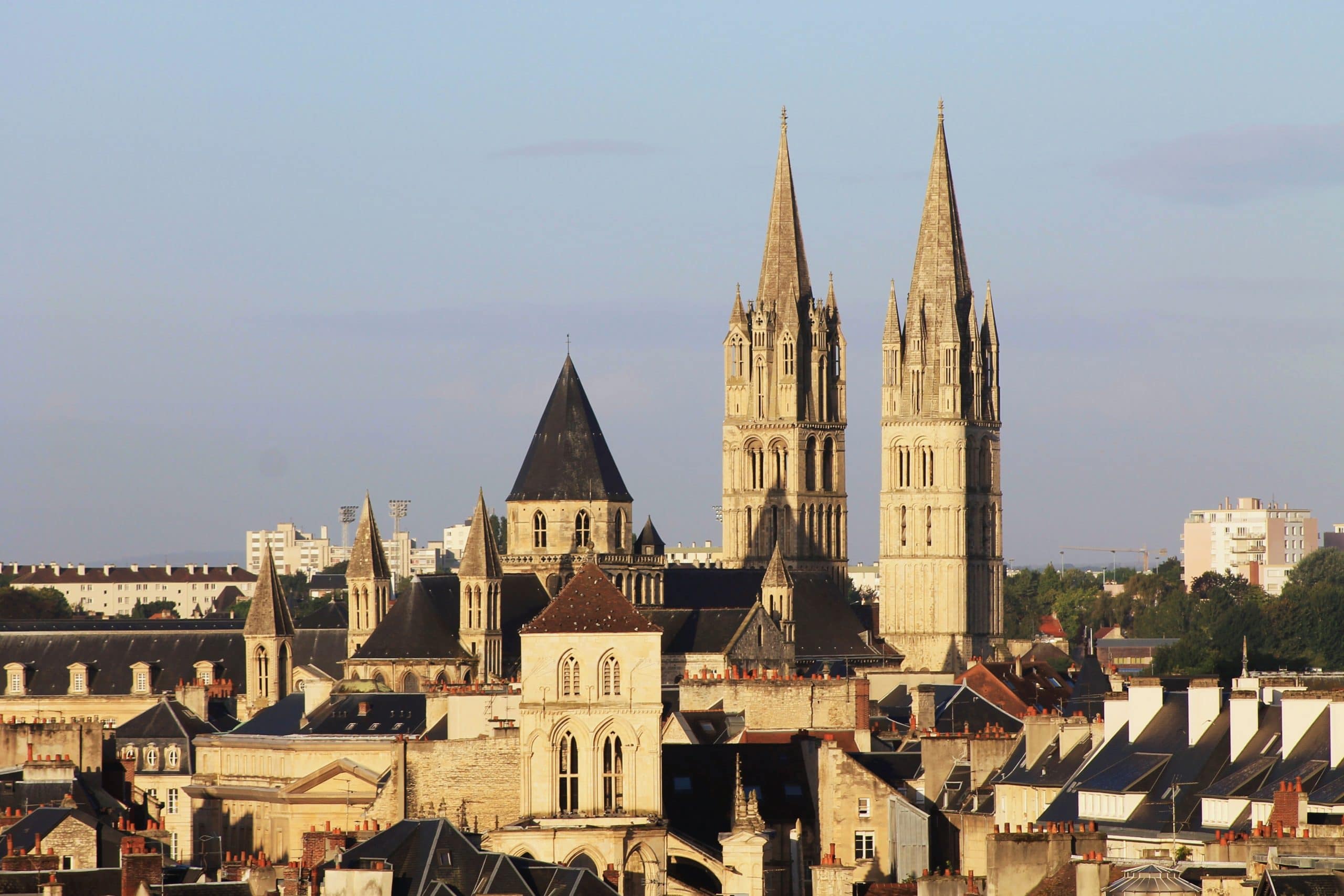 Les clochers de la ville de Caen