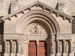 L’abbaye Saint Trophime